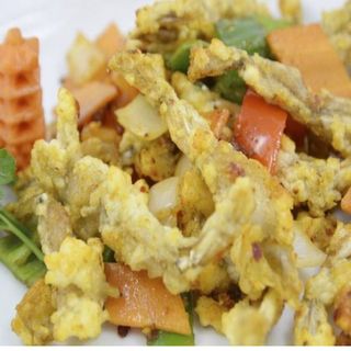 Ancas De Rana Al Punto De Sal Picante