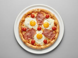 Pizza Bismark  (33cm.)