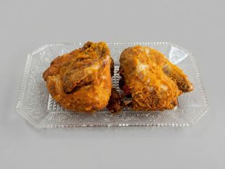 Pollo (8 Pzs.) Y Papas (3 Uds.)