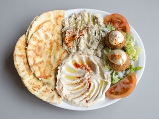 2. Arayes Gueben