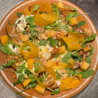 Ensalada de burrata de búfala