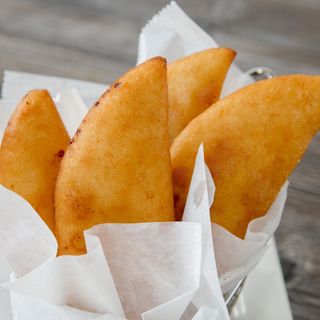 Empanada de Cordon Bleu de Mechada