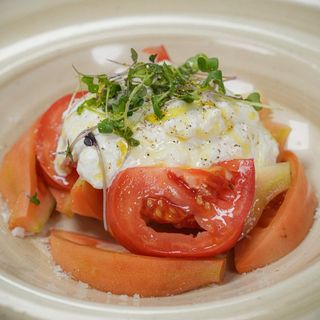 Stracciatella Con tomates de temporada