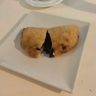 Empanada de Caraotas