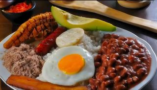 Bandeja Paisa.