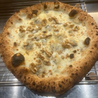Pizza gorgonzola 