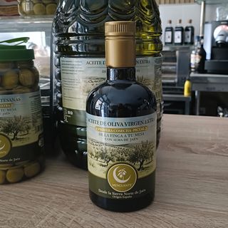 Aceite De Oliva Virgen Extra Piual MENGUANTE Cosecha Temprana  (500 Ml.)