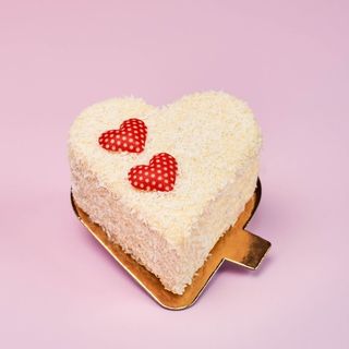 Pastel corazón coco