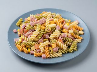 Ensalada de Pasta con jamón (250 gr.)