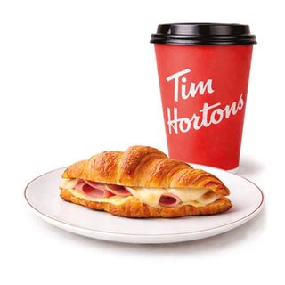 Menú Croissant Clásico Con Jamón Y Queso