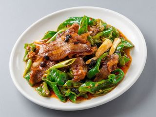 回锅肉 Panceta salteada con chile