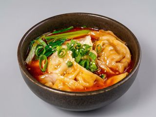 钟水饺 Gyozas picantes al estilo Sichuan