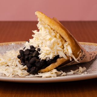 Arepa Domino
