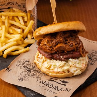 Hamburguesa Pulled Pork
