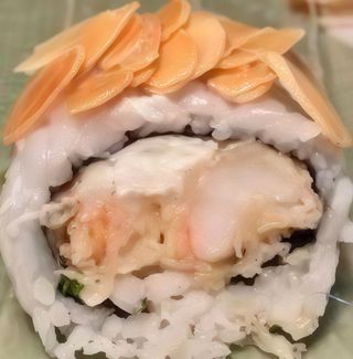 102A. Gamba con Queso roll(8 piezas)