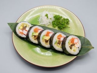 119. Futo maki (5 piezas)