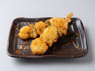 43. Brocheta de Gambas Empanadas Fritas(2 uds)