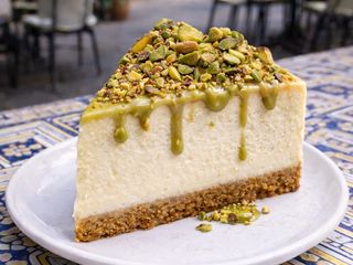 Big cheesecake pistacho