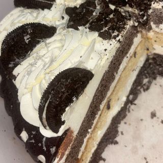 Torta oreo intera