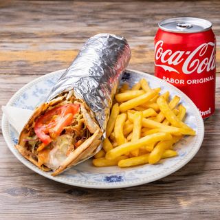 Menú: Lahmacun+ Patatas + Bebida