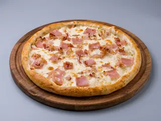 Pizza Carbonara (Mediana)