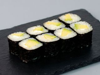 S11. Maki Aguacate (8 Uds.)