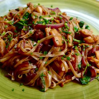 Wok de pollo y Shitakes