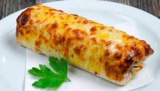 Menú durum gratinado solo carne con patatas fritas y refrescos 33cl