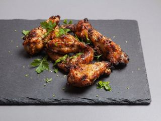 Alitas De Pollo (4 Uds.)