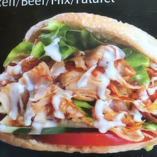 Pita Alcalde Especial pollo o ternera o mixto con patata Dentro