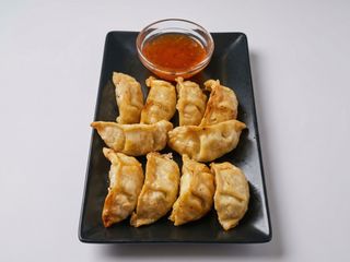 Gyoza con carne