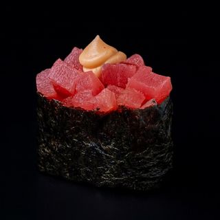 Maguro Gunkan