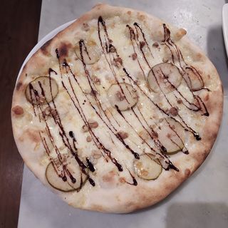 Pizza pera e passione