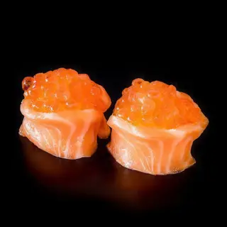 28. salmón con huevas (2 uds)
