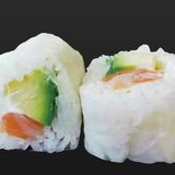 Spring rollo(salmón)(6p)