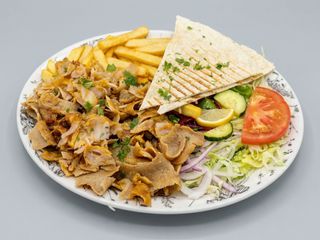 Plato Kebab Con Ternera Y Patatas