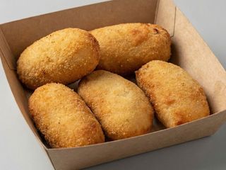Croquetas caseras de pollo. 