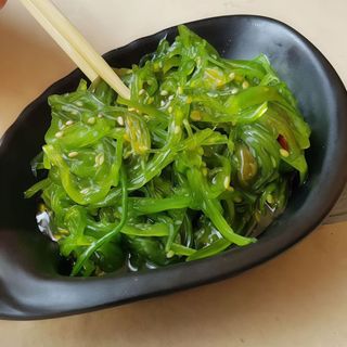 Plato De Ensalada Wakame