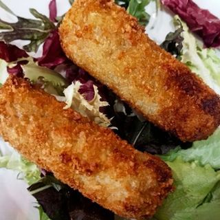 Croquetón de porchetta y escarola
