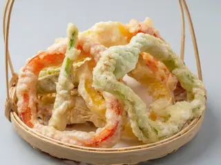 Tempura De Verduras (10 pzs.)