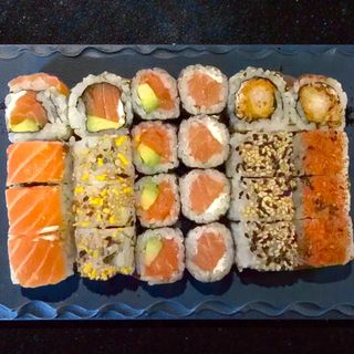 \\\\Bandeja Gourmet (24 Uds.)\\\\