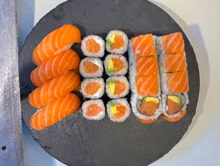 \\\\Bandeja Salmón (20 Uds.)\\\\