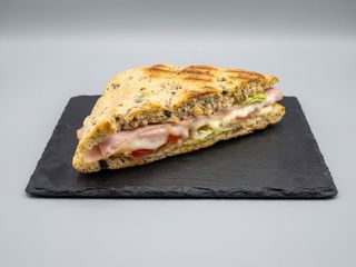 Focaccia De Serrano