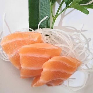 Bandeja De Sashimi ( 12 Uds.)