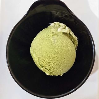 Helado De Té Verde (1 Bola)