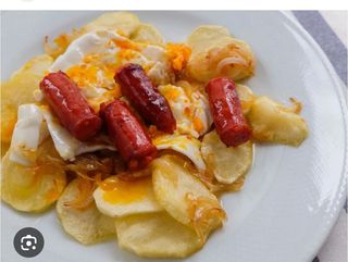 Plato combinado chistorra