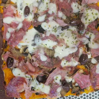 Pizza Capricciosa (Entera)