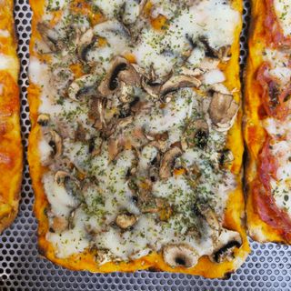 Pizza Boscaióla (Entera)