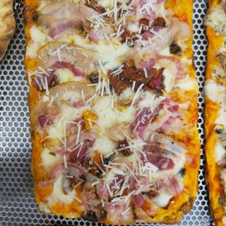 Pizza Gustosa (Media)