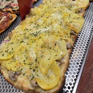 Pizza Saporita (Media)